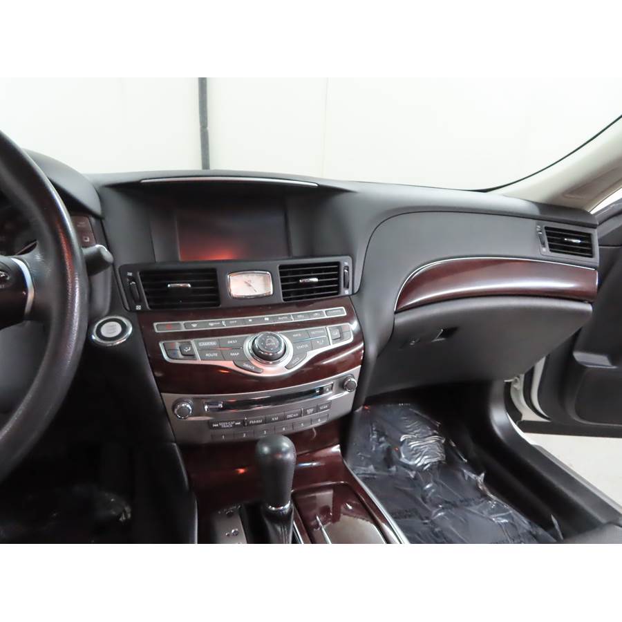 2017 Infiniti Q70 Factory Radio