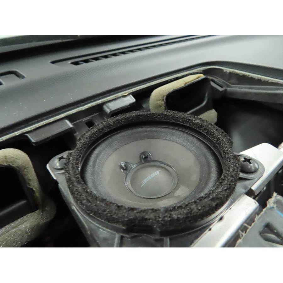 2019 Infiniti Q70 Center dash speaker