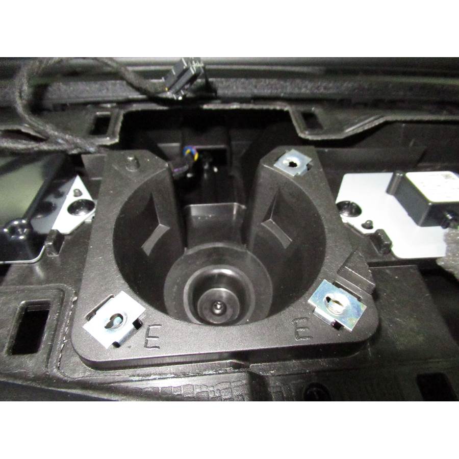 2019 Infiniti QX30 Center dash speaker removed