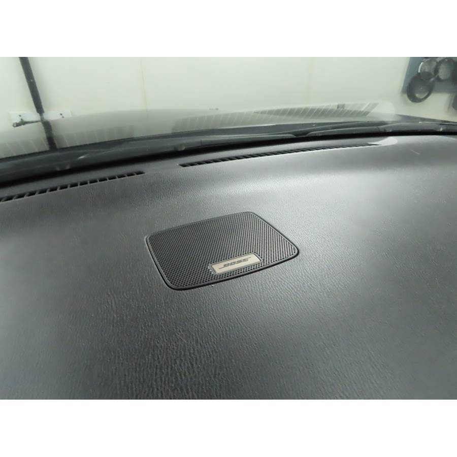 2020 Infiniti QX60 Center dash speaker location
