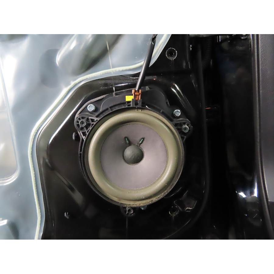 2020 Infiniti QX60 Rear door woofer