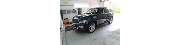 Infiniti QX56