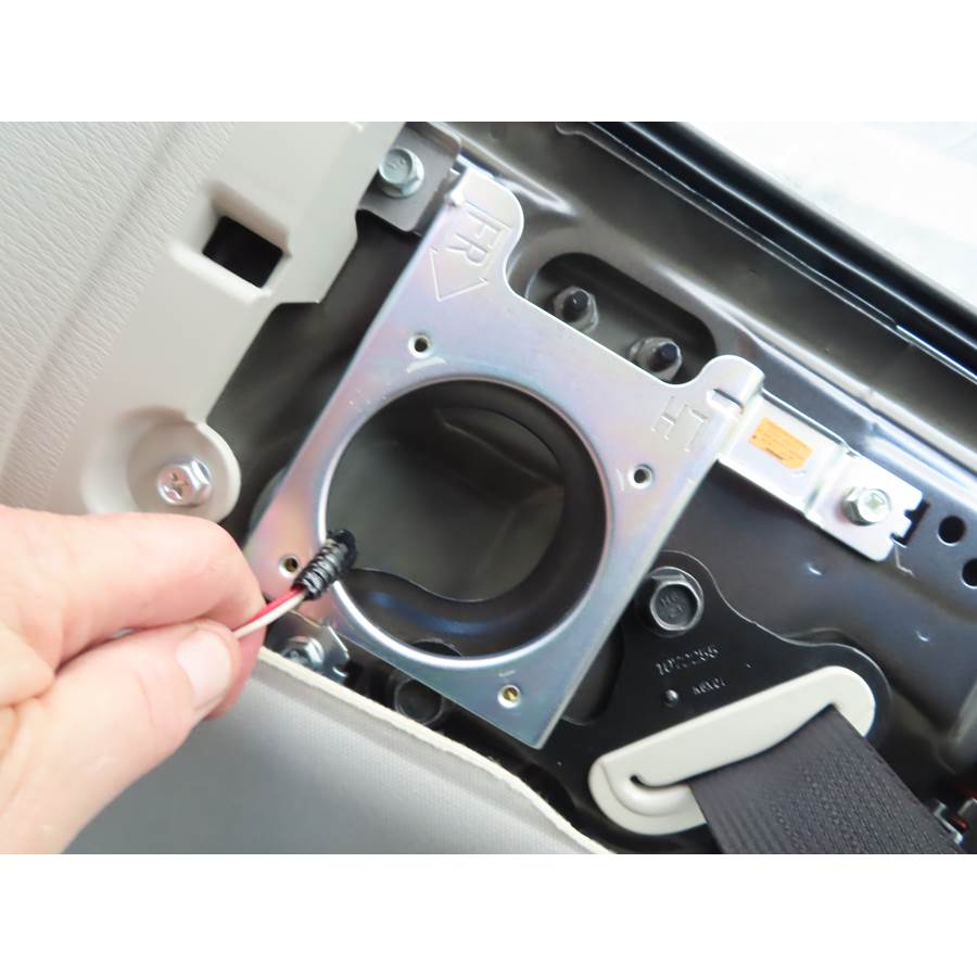 2015 Infiniti QX80 Rear roof speaker removed