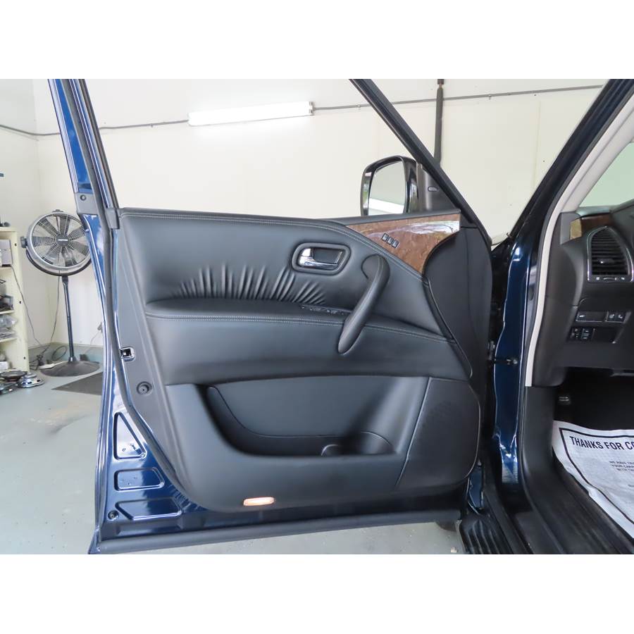 2016 Infiniti QX80 Front door speaker location