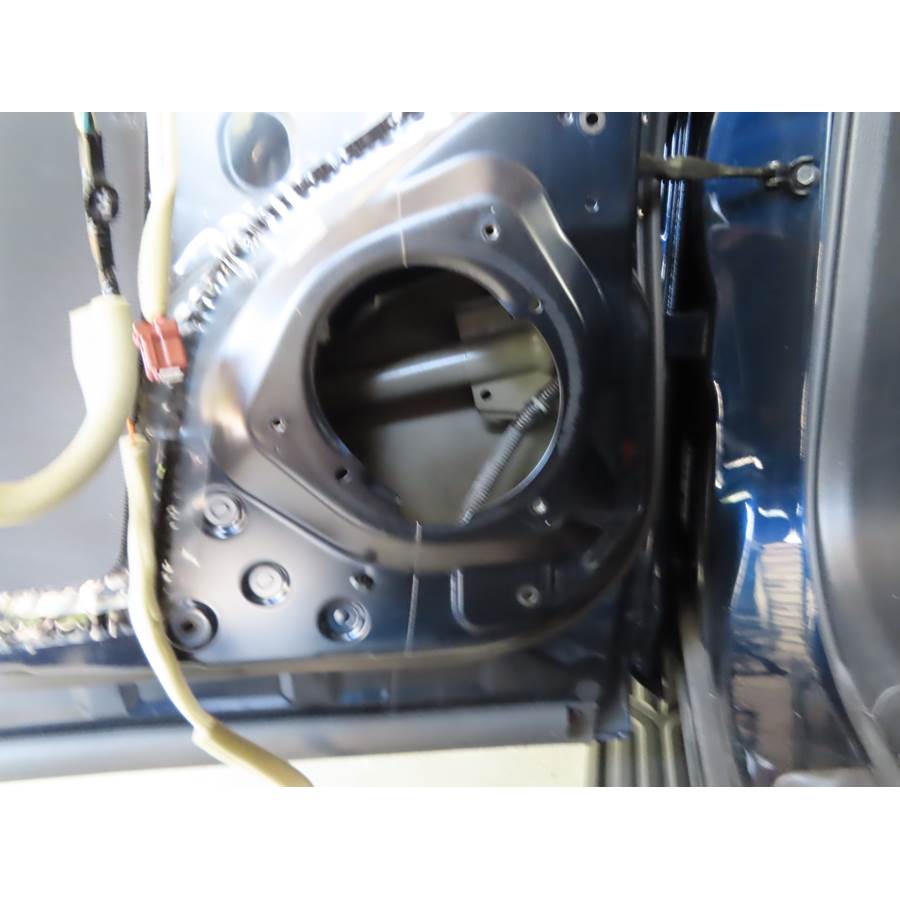 2017 Infiniti QX80 Rear door woofer removed