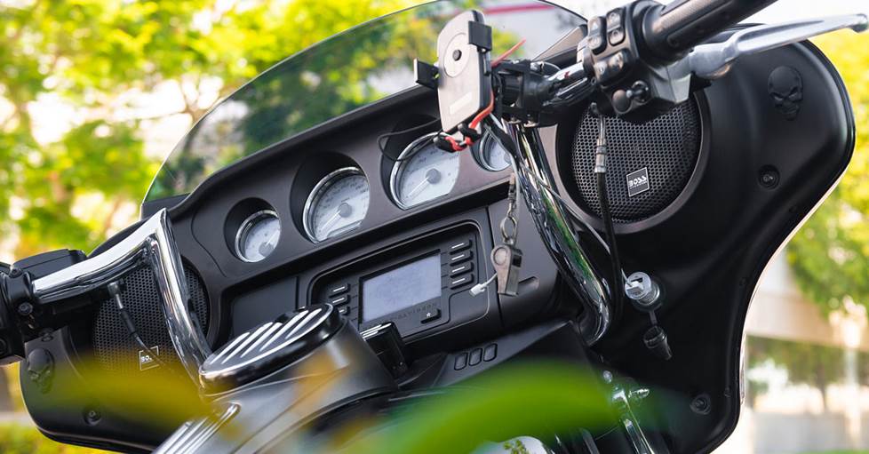 BOSS Audio BHD3F Front speaker kit for select 1998-up Harley-Davidson motorcycles