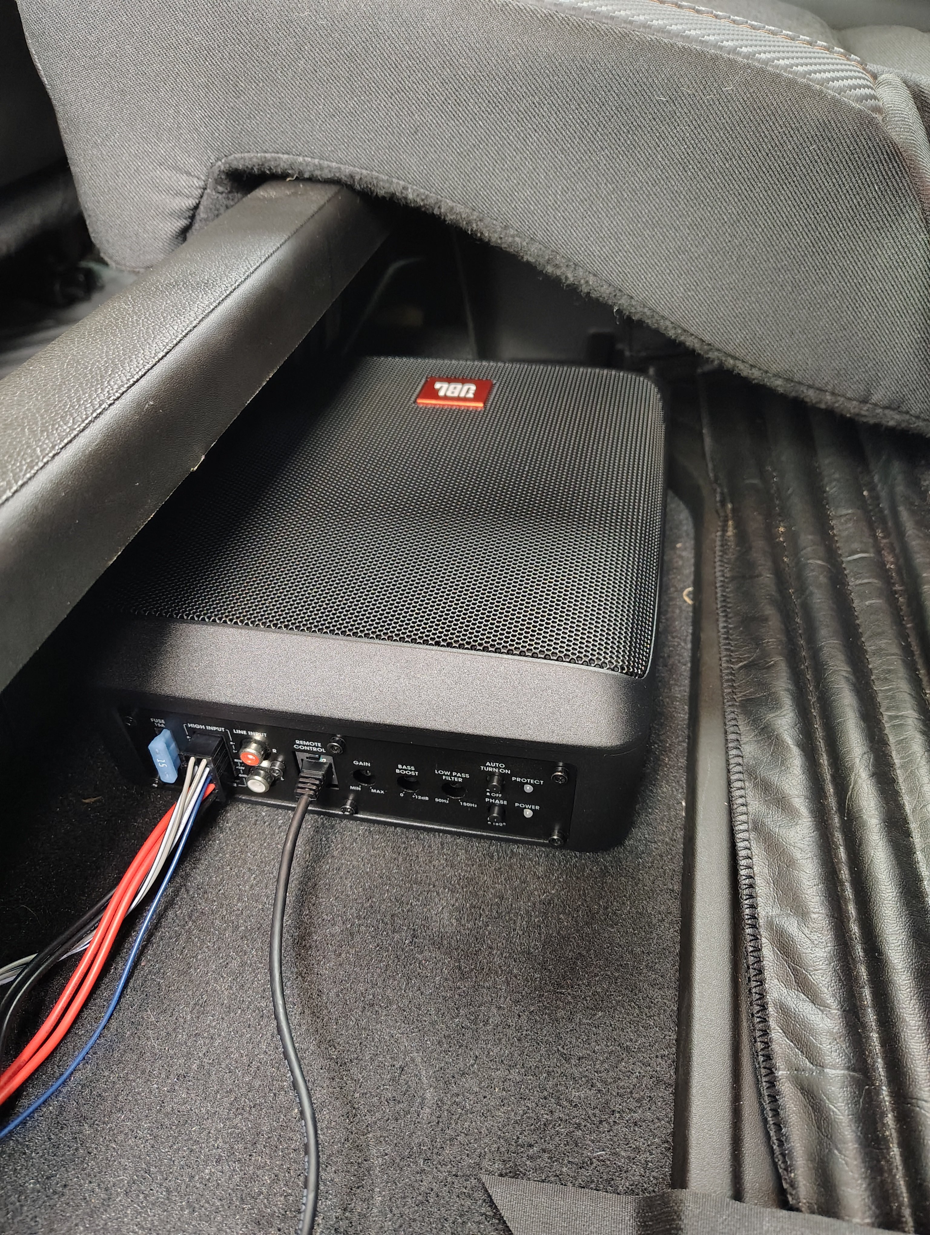 JBL BASSPRO NANO Subwoofer Sottosedile Ultra Compatto Con Controllo Re - Foto 2