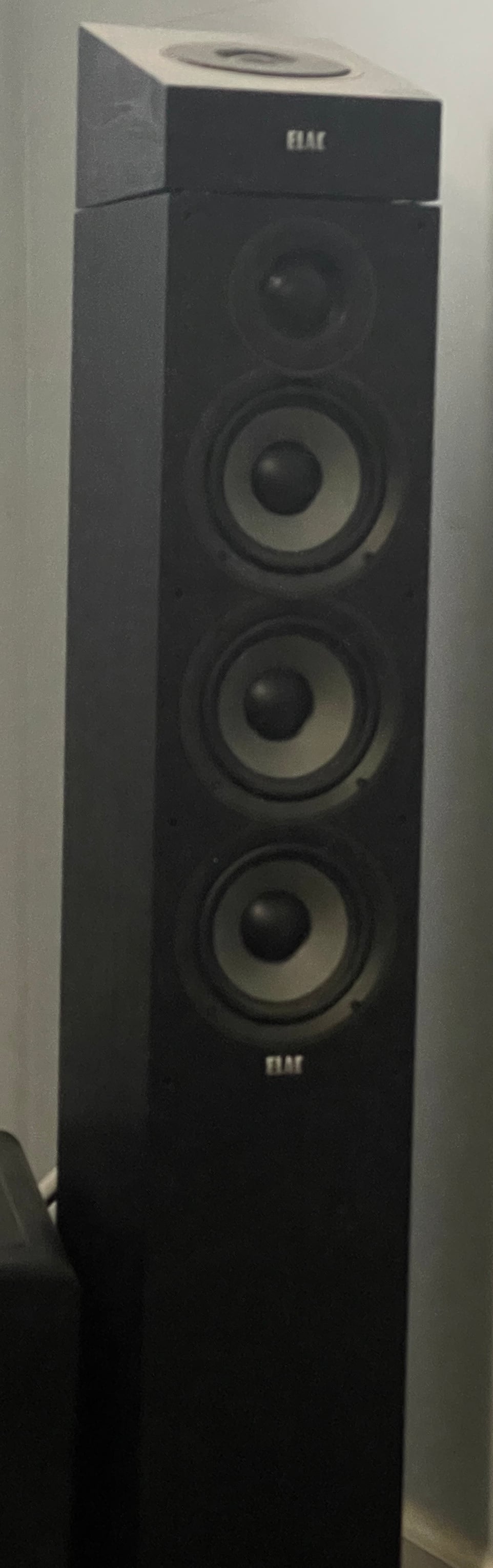 Customer Reviews: ELAC Debut 2.0 F5.2 Floor-standing speaker at
