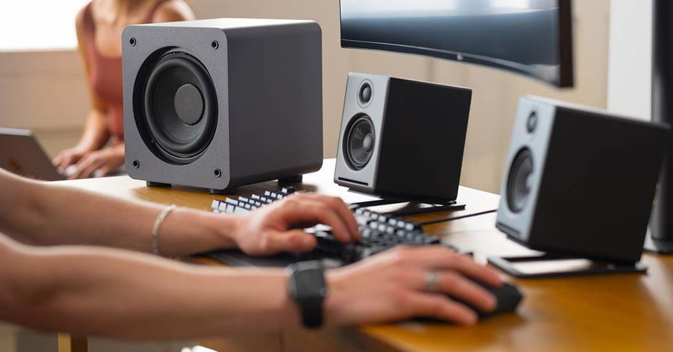 Audioengine S6 compact powered subwoofer