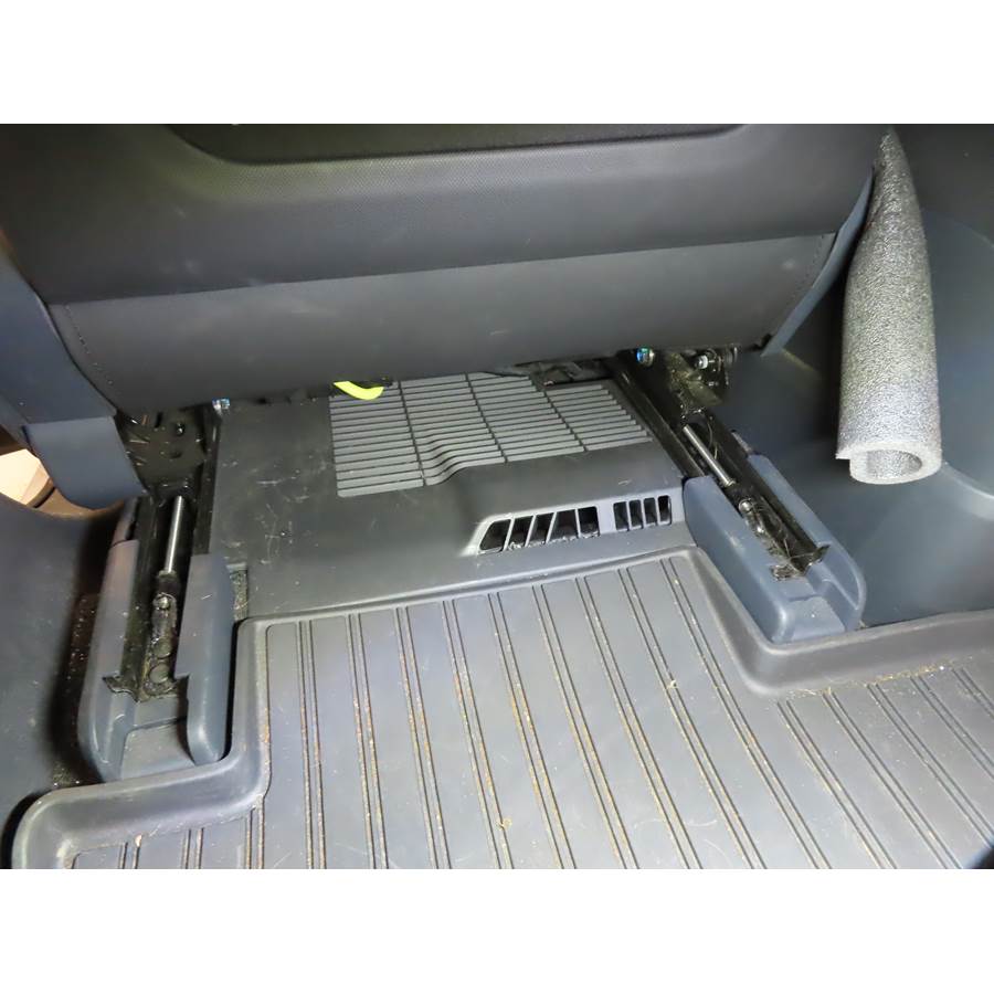 2024 Rivian R1T Factory amplifier location
