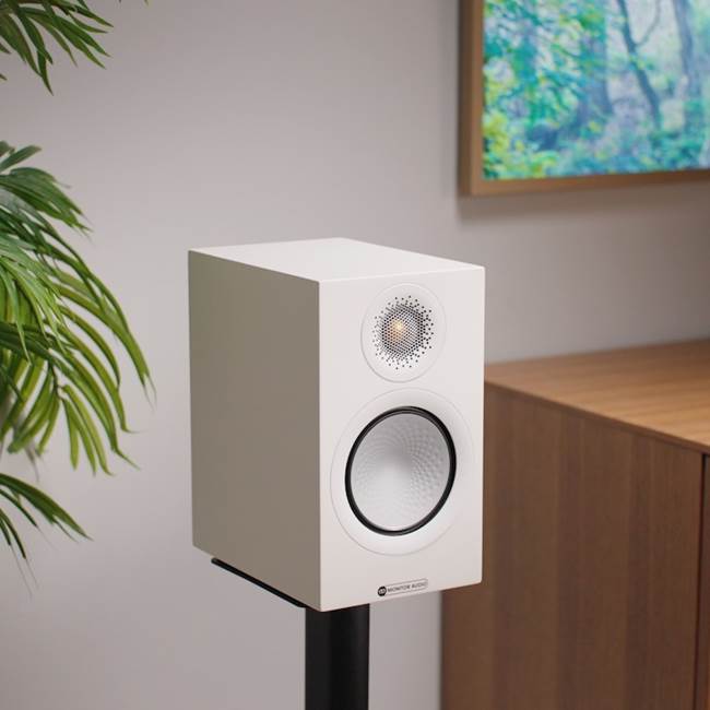 新品　未開封　Monitor Audio Monitor50B/WH ホワイト Monitor Audio Silver 50 7G (Satin White) Bookshelf speakers (Satin