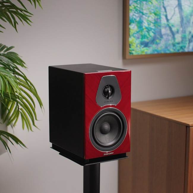 Sonus faber Lumina II Amator (Red) Pair of stand-mount speakers