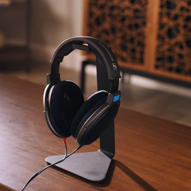 Sennheiser HD 600 Open-back, over-the-ear headphones at Crutchfield