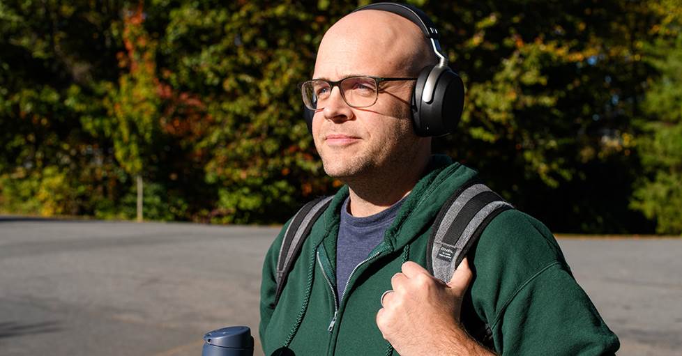 Jeff wearing Sennheiser HDB 630 headphones