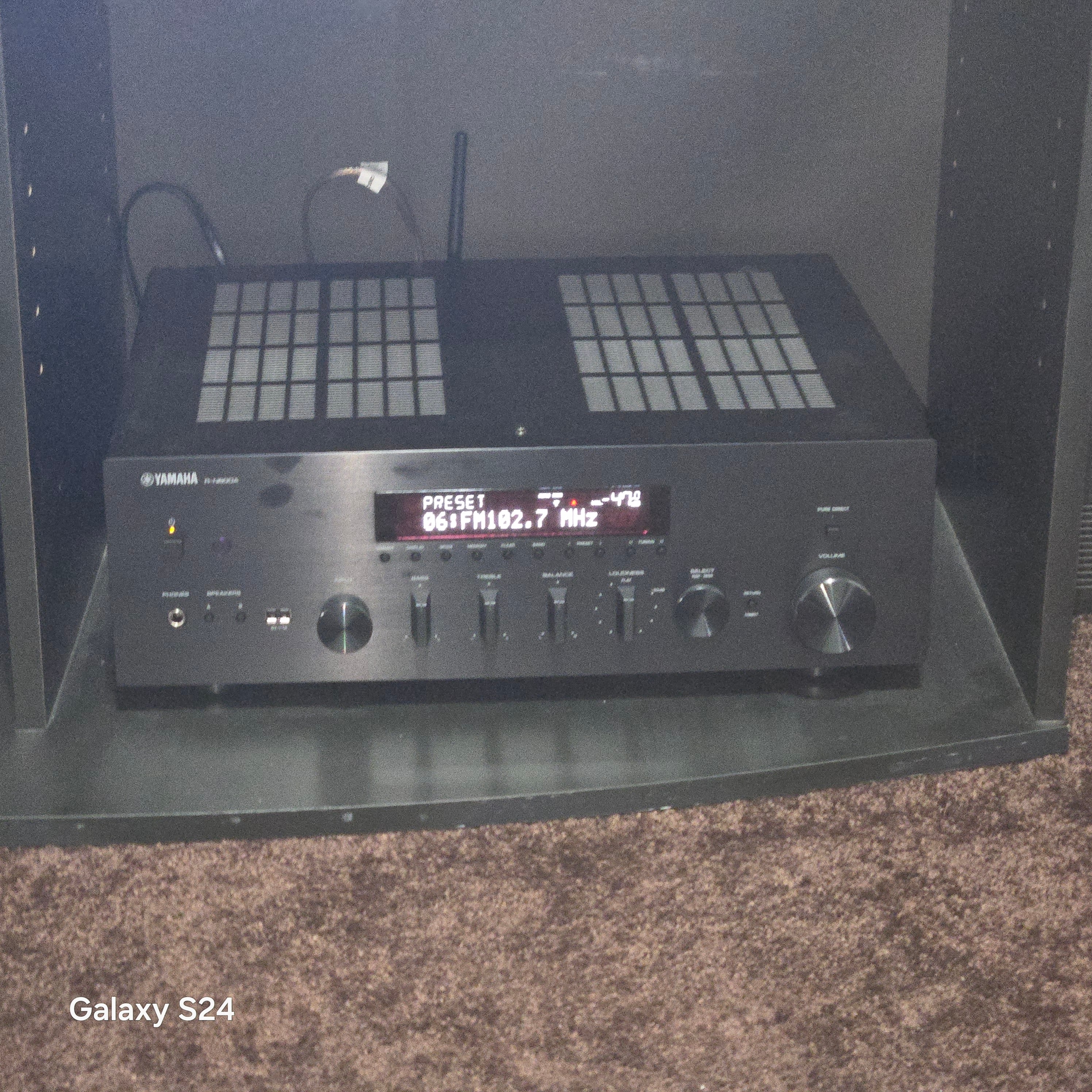 Customer Reviews: Yamaha R-N600A (Black) Stereo receiver with Wi