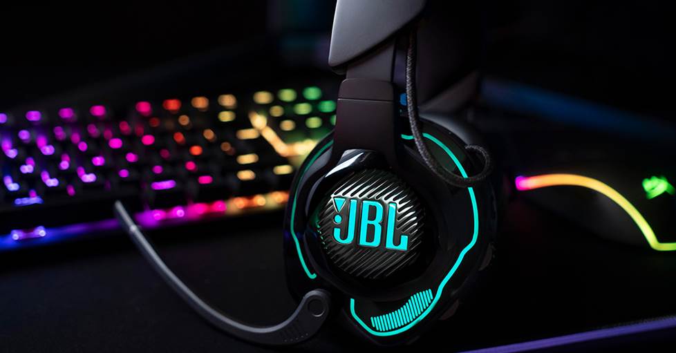 JBL Quantum 910X gaming headset