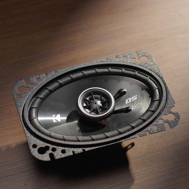 Kicker 43DSC4604 DS Series 4