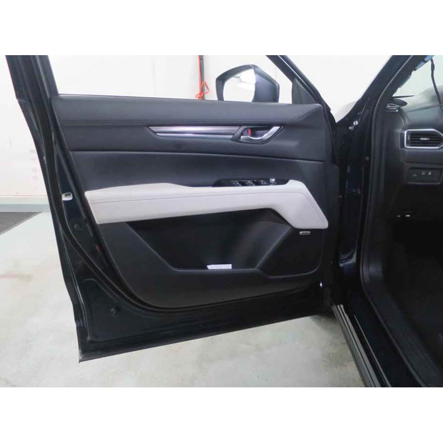 2021 Mazda CX-5 Front door woofer location