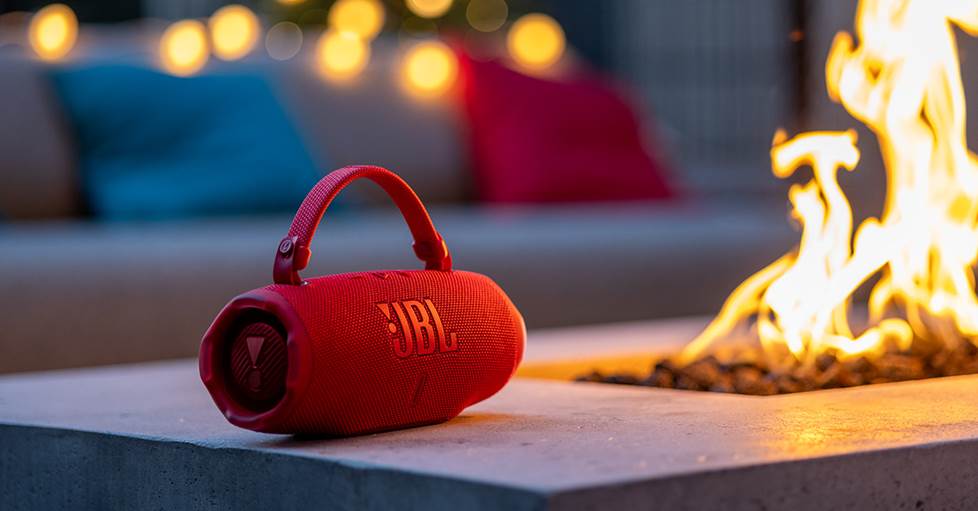 JBL Charge 6 Bluetooth speaker