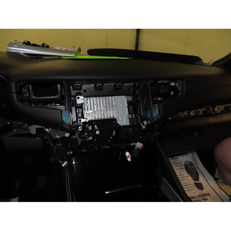 2025 Jeep Wagoneer Factory radio removed