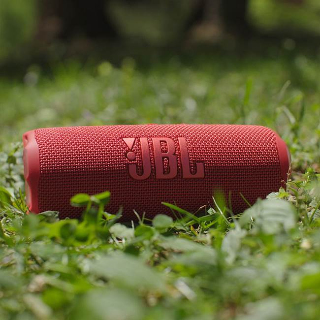 JBL Flip 7 (Red) Waterproof portable Bluetooth® speaker (Red) at