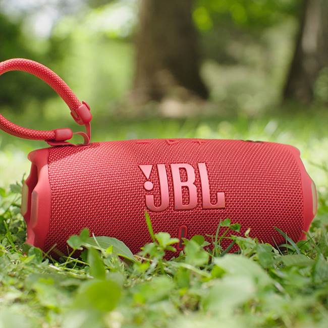 JBL Charge 6 (Red) Waterproof portable Bluetooth® speaker (Red) at