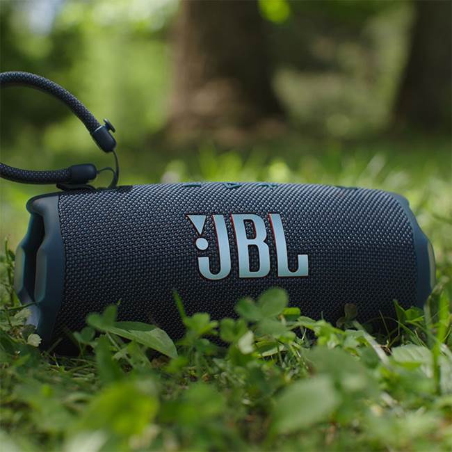 JBL Charge 6 (Blue) Waterproof portable Bluetooth® speaker (Blue