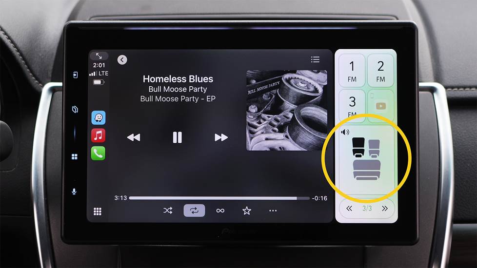 Dash photo of head unit showing seating position