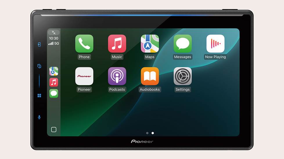 Car stereo with CarPlay home screen displayed