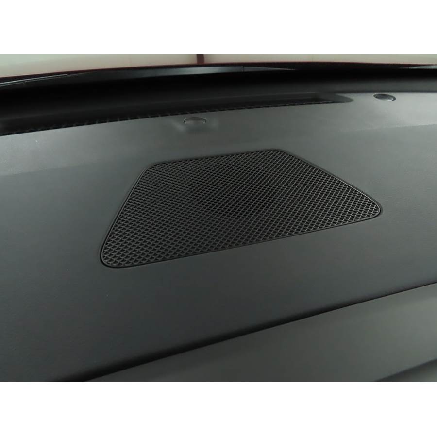 2024 Nissan Altima Center dash speaker location