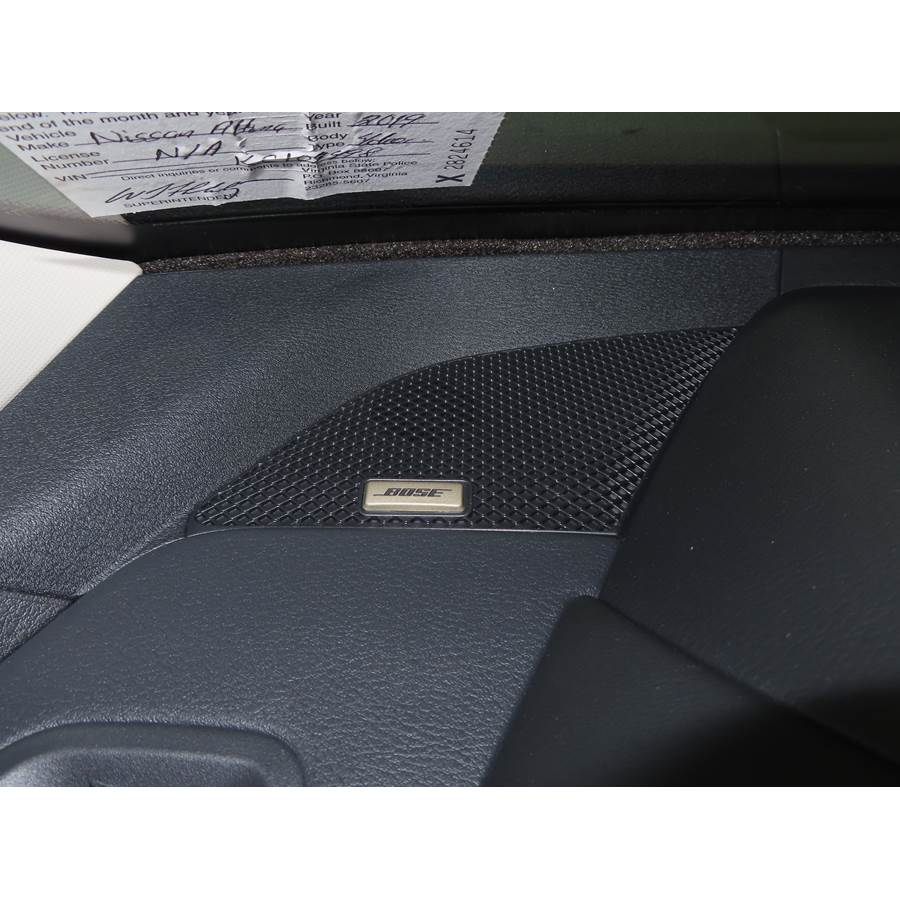 2019 Nissan Altima Dash speaker location