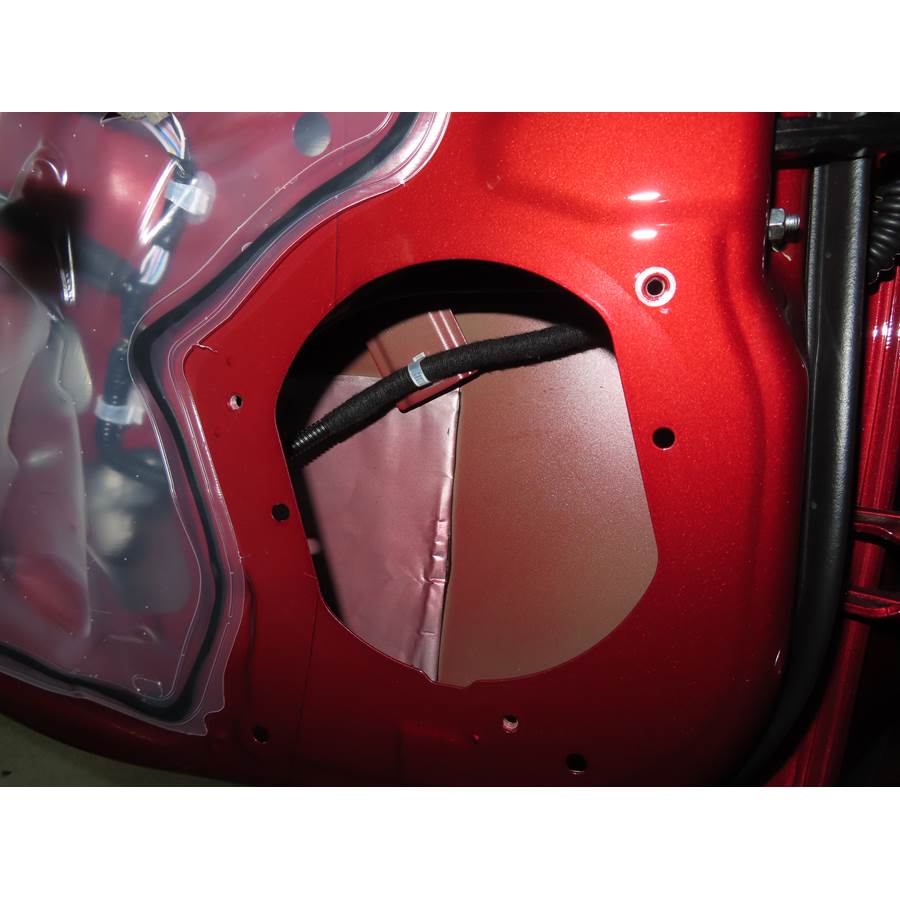 2023 Nissan Altima Rear door speaker removed