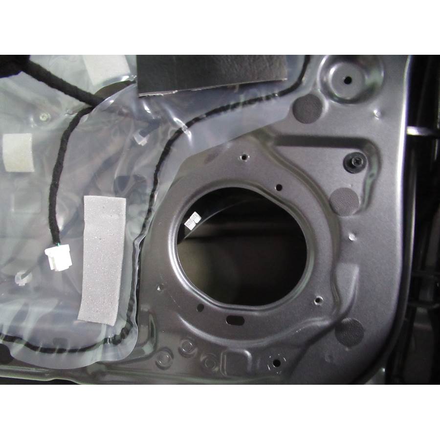 2020 Nissan Kicks Front speaker removed