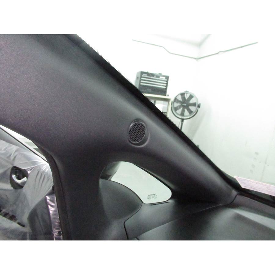 2022 Nissan Leaf Front pillar speaker location