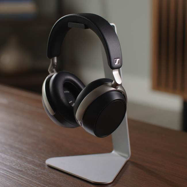 Sennheiser HDB 630 Over-ear wireless Bluetooth® noise-canceling