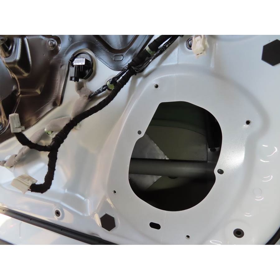 2025 Nissan Murano Front speaker removed