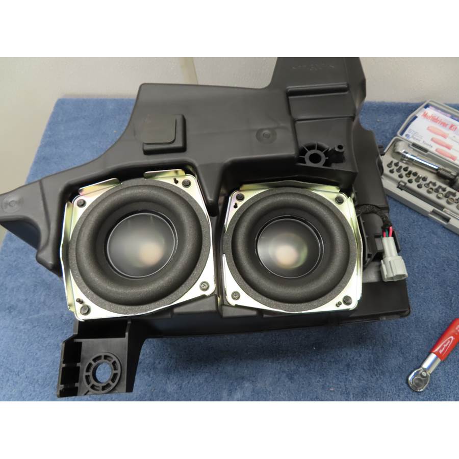 2023 Nissan Pathfinder Factory subwoofer