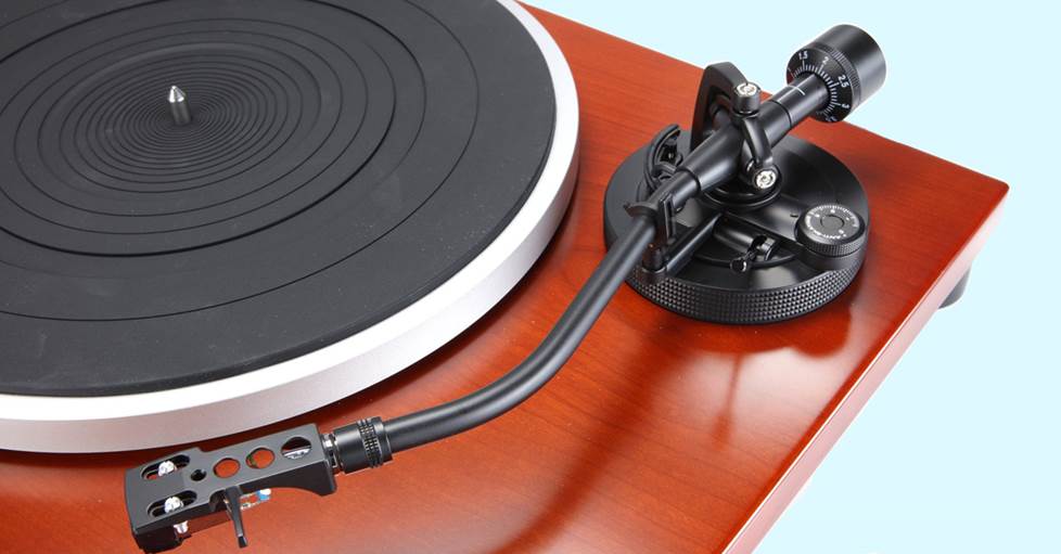 Music Hall MMF-1.5 turntable