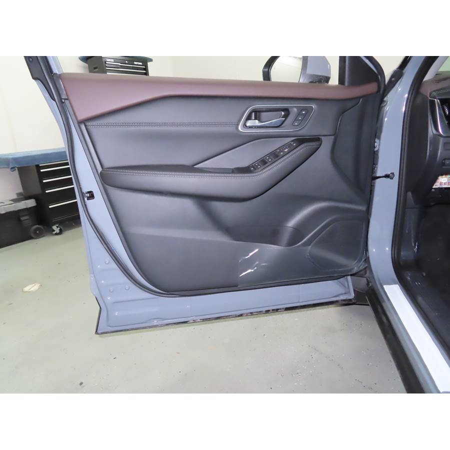 2022 Nissan Rogue Front door speaker location
