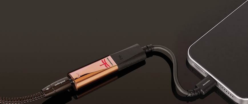 AudioQuest DragonFly Copper portable digital-to-analog converter (DAC)