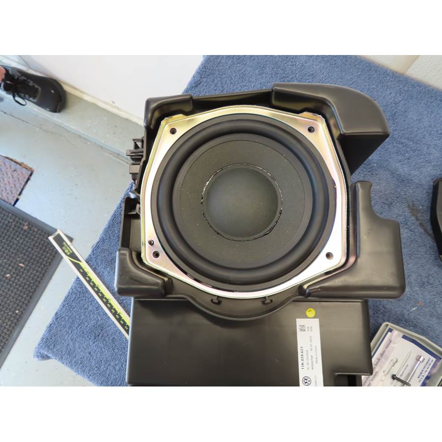 2022 Volkswagen ID.4 Factory subwoofer