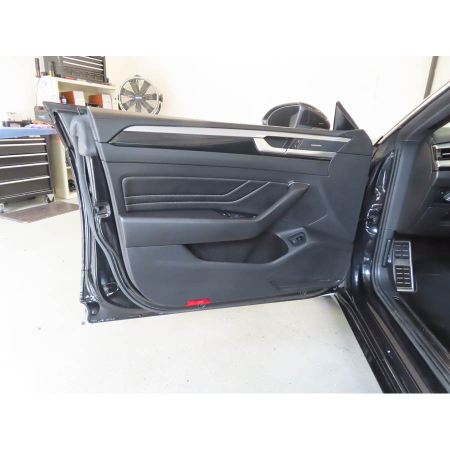2020 Volkswagen Arteon Front door speaker location