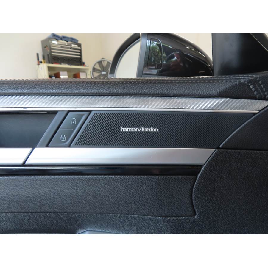 2021 Volkswagen Arteon Front door tweeter location
