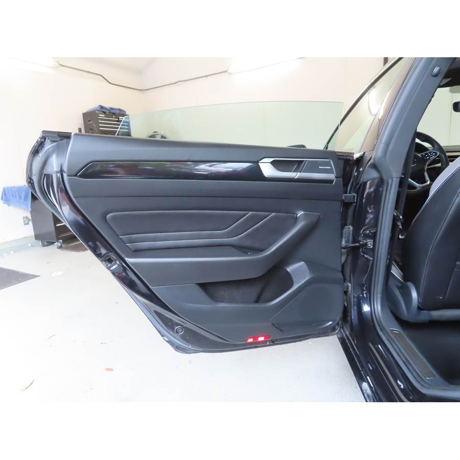 2020 Volkswagen Arteon Rear door speaker location