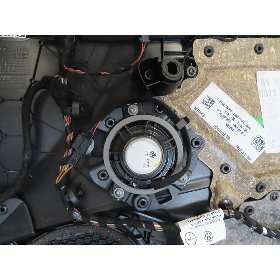 2022 Volkswagen Arteon Front door midrange