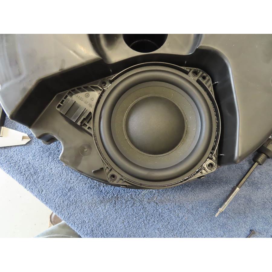 2019 Volkswagen Arteon Factory subwoofer