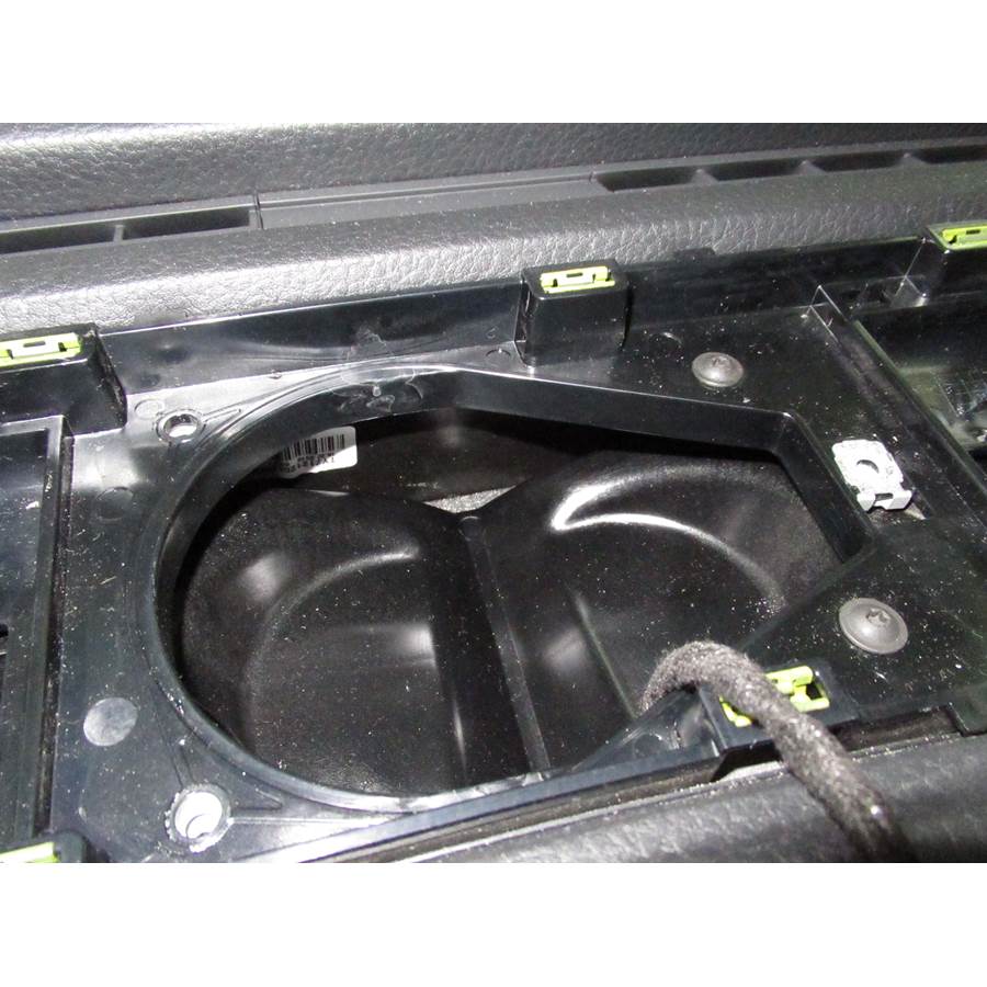 2015 Volkswagen Touareg Center dash speaker removed