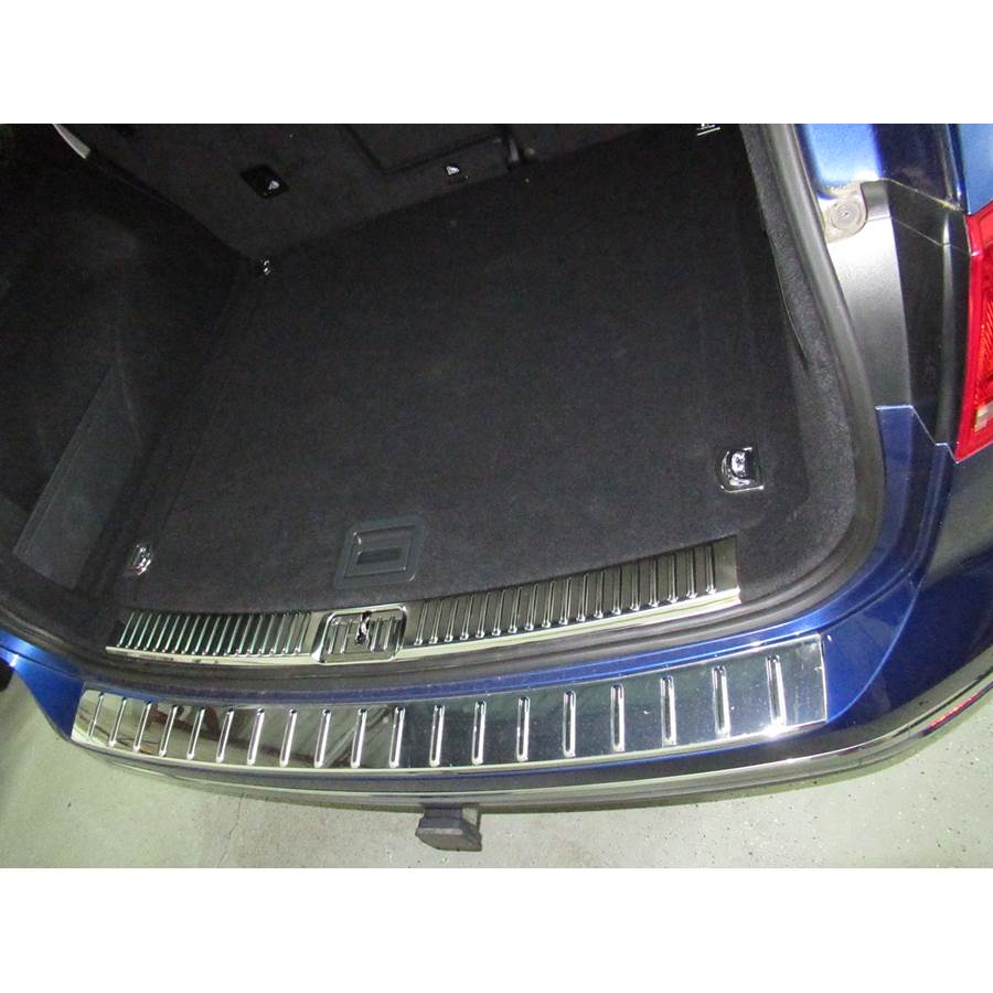 2013 Volkswagen Touareg Cargo space