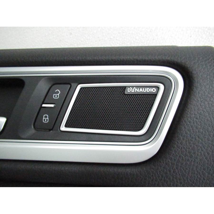 2014 Volkswagen Touareg Rear door tweeter location