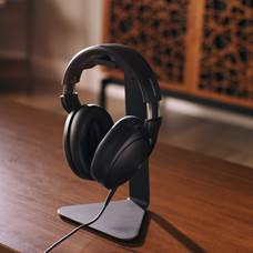 Sennheiser HD 620S Closed-back wired over-ear headphones at